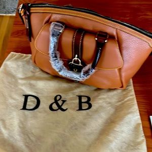 New beautiful Dooney&Brouke satchel purse